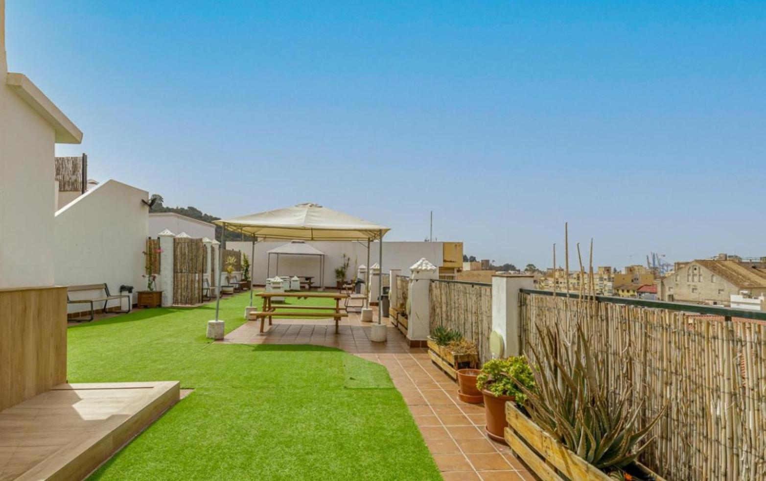 Apartamento Centrico La Merced - Free Parking & Free Gym Μάλαγα Εξωτερικό φωτογραφία