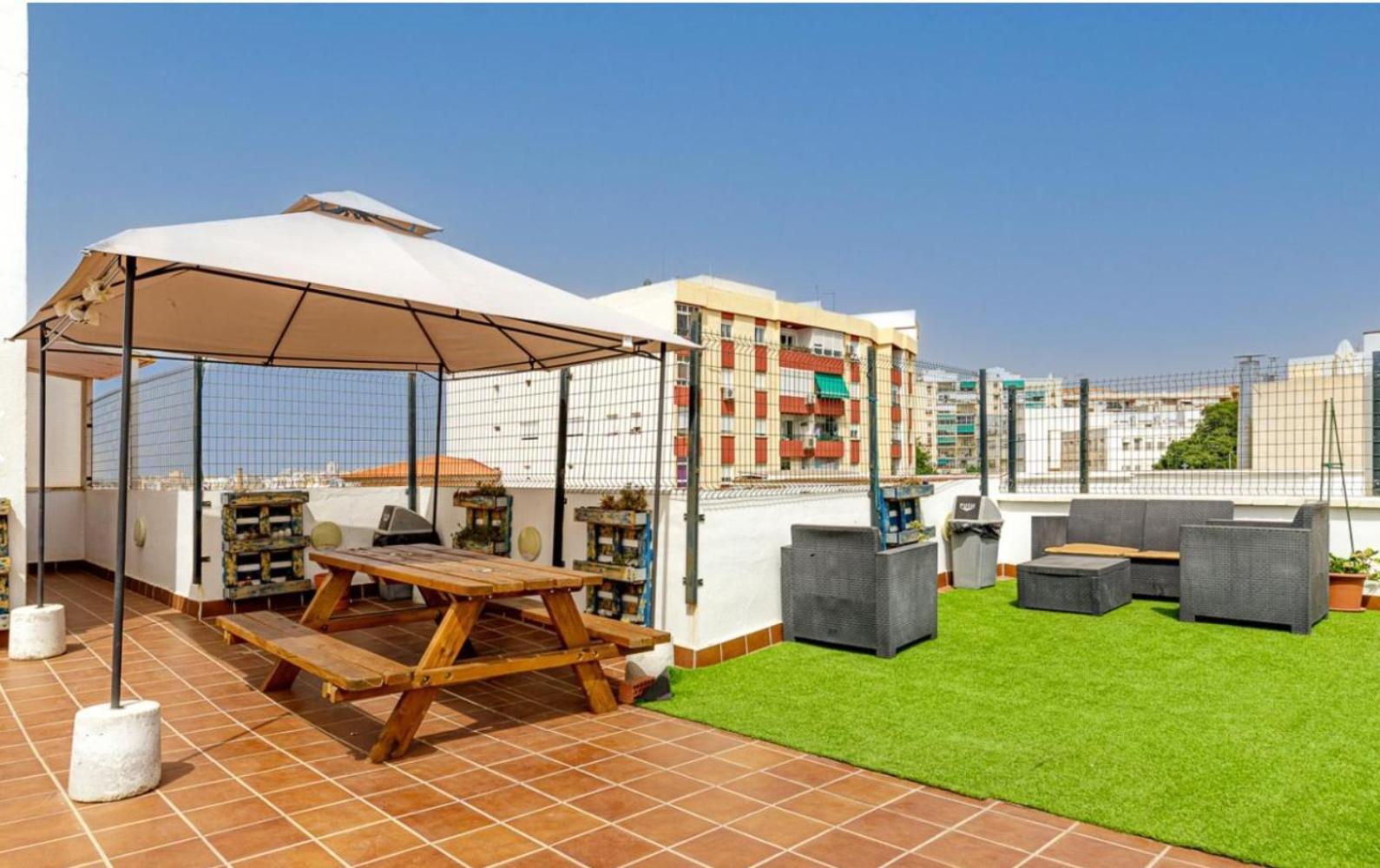 Apartamento Centrico La Merced - Free Parking & Free Gym Μάλαγα Εξωτερικό φωτογραφία